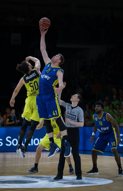 奥斯梅恩 奥斯梅恩