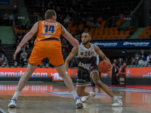 新搭档梅尔 新搭档梅尔